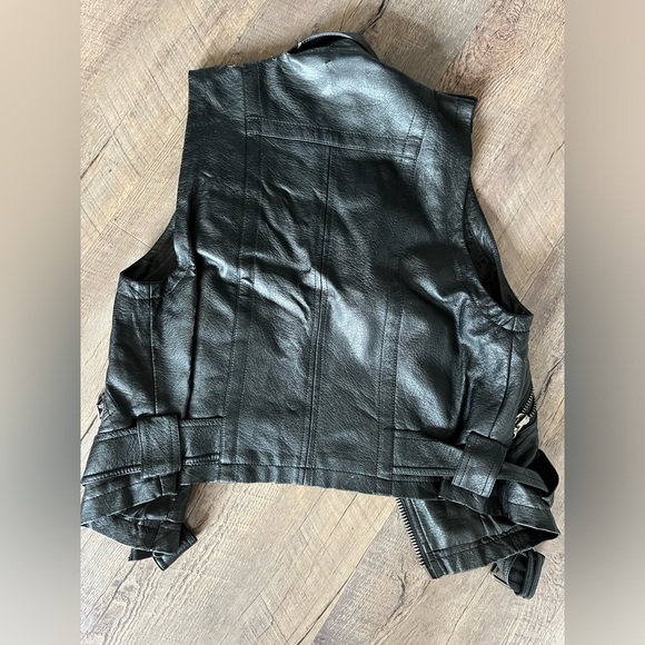 Garage Niki Vest faux leather - Picture 4 of 4